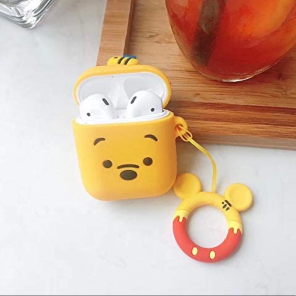 Winnie the pool Wireless Earbud Case Cover AirPods (Gen 1/2) yellow color